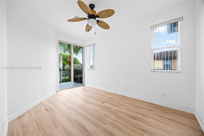 Building Photo - 12312 Royal Palm Blvd