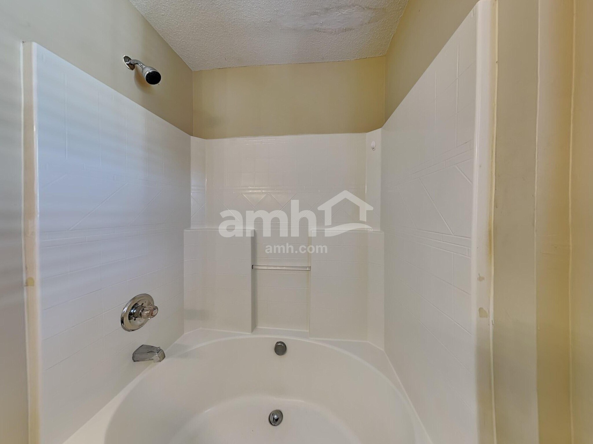 Building Photo - 3669 Marshlane Way