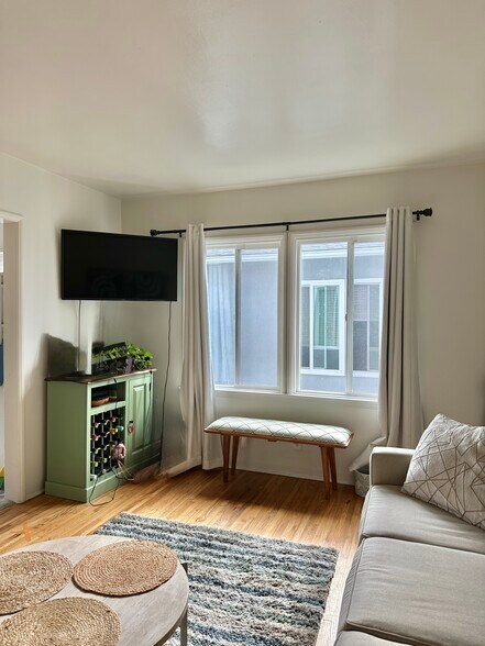 Building Photo - 1406 18th St