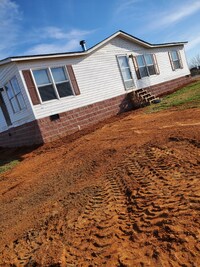 Building Photo - 4823 Drake Rd