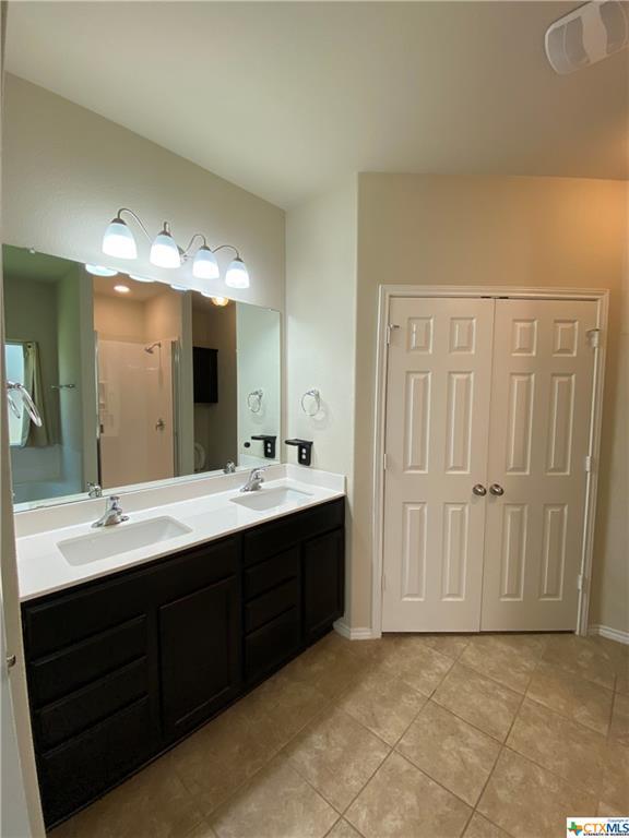 Building Photo - 400 Stonewall Ridge
