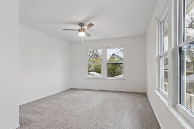 Building Photo - 2814 Gonzales St