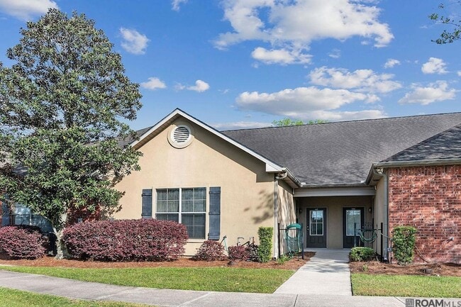 Building Photo - 809 Summer Breeze Dr