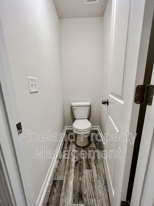 Building Photo - 181 Springhaven Dr