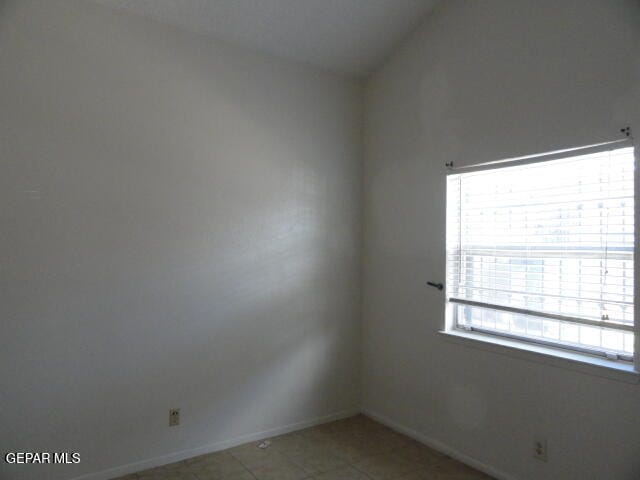 Building Photo - 619 White Cliffs Dr
