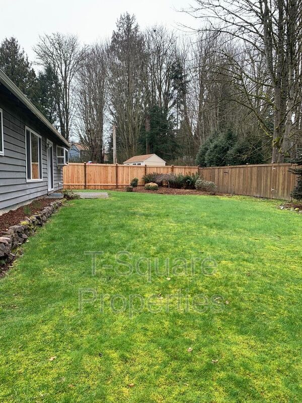 Building Photo - 14616 57th Dr SE