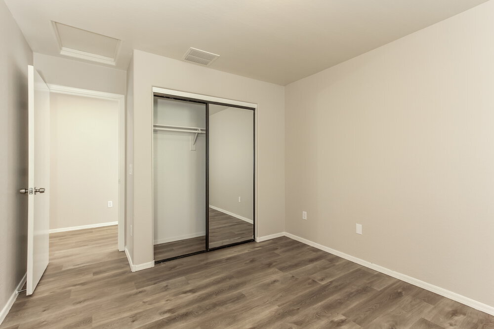 Building Photo - 9384 W Payson Rd