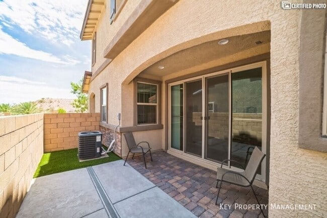 Building Photo - 88 Kimberlite Dr