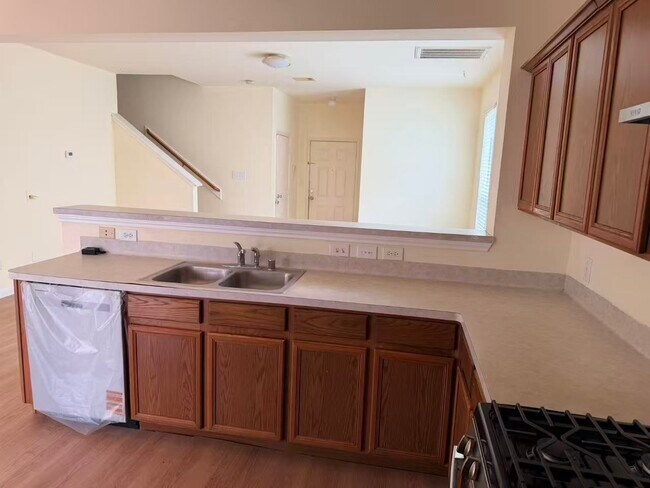 Building Photo - 8006 Singing Sonnet Ln