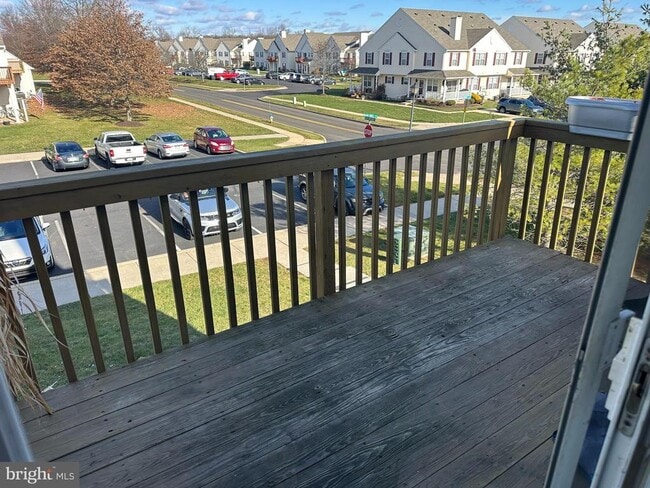 Building Photo - 9 Wagon Wheel Rd