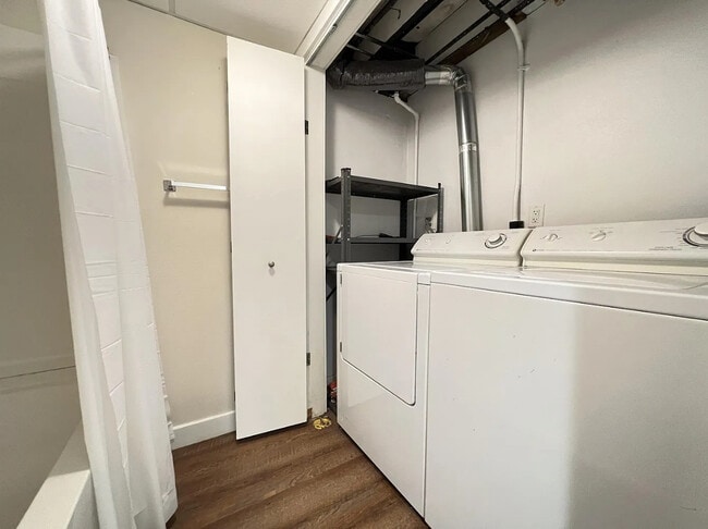 Building Photo - 2916 Johnson Ave NW