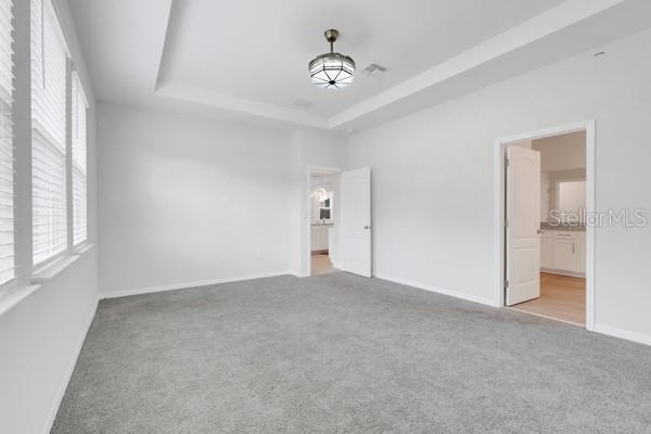 Building Photo - 2398 Greenwood Oak Dr