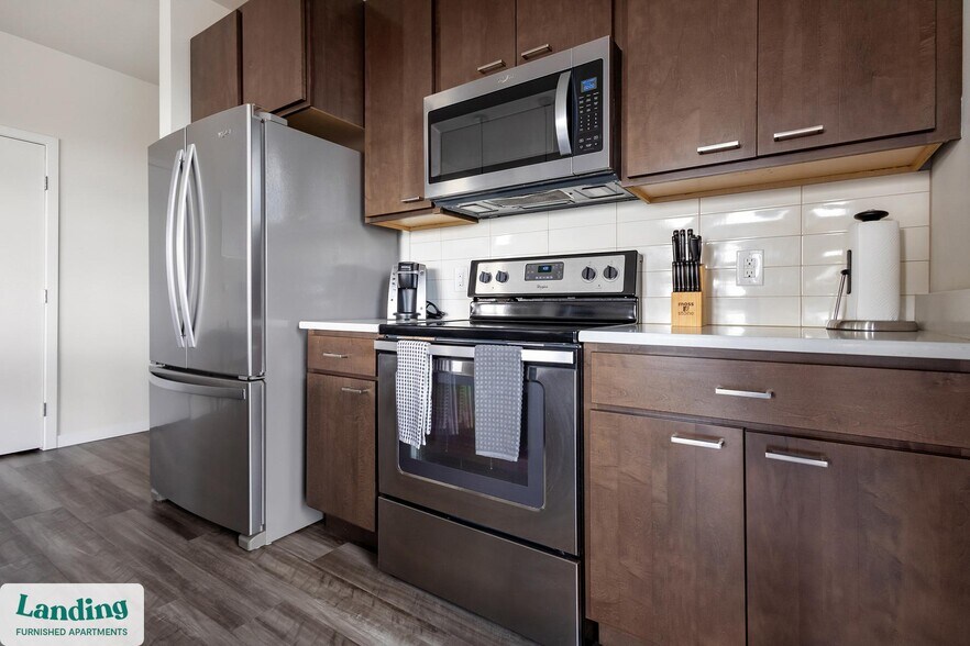 Building Photo - 11221 Synergy Dr