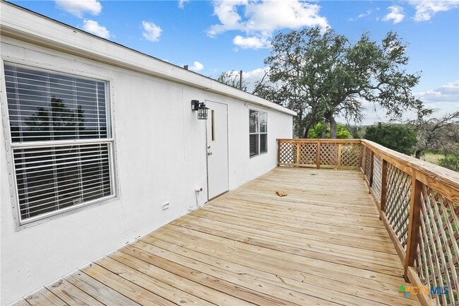 Building Photo - 154 Oak Lawn Dr