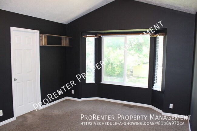 Building Photo - 2898 W 1375 N