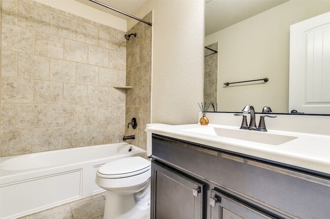 Building Photo - 11629 Champion Creek Dr