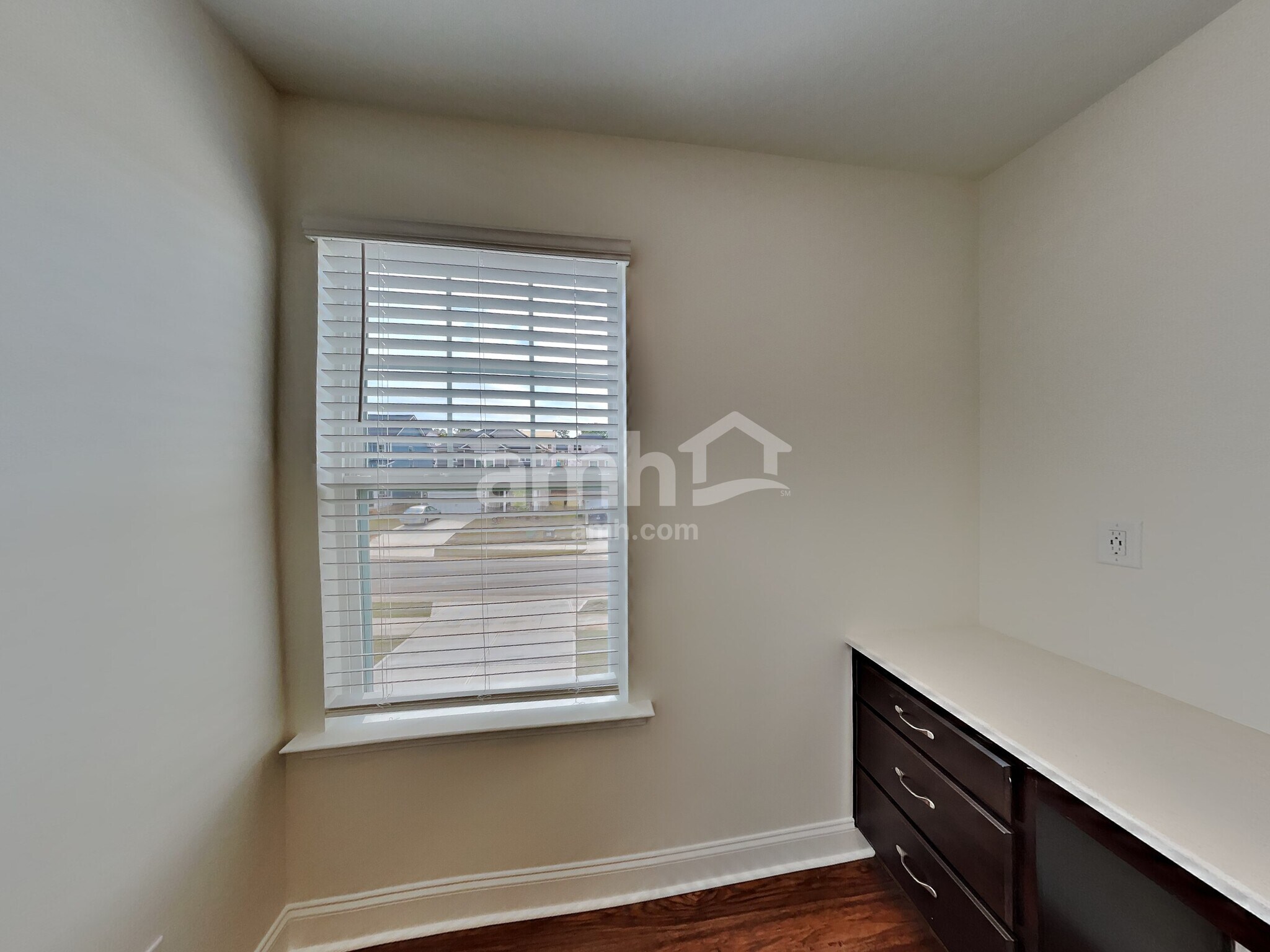 Building Photo - 118 Keyser Dr