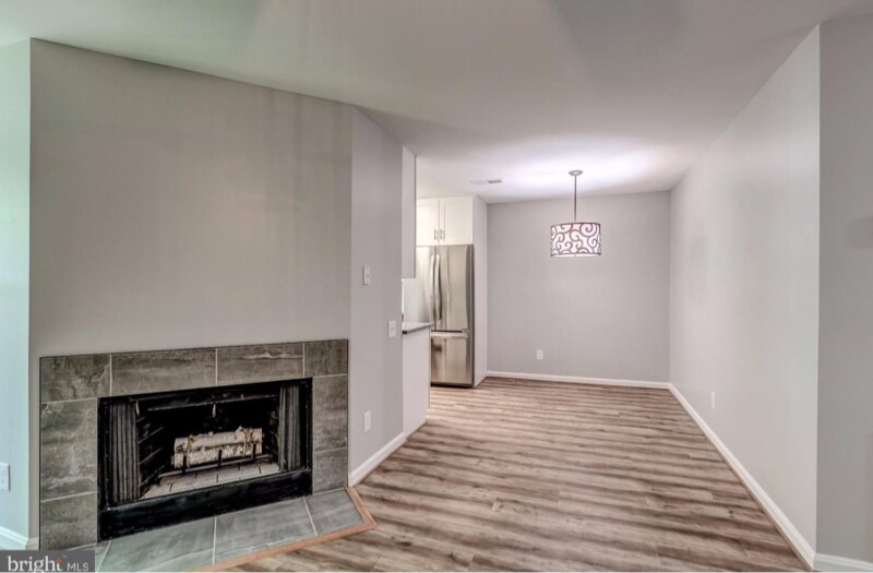 Building Photo - 12020 Golf Ridge Ct