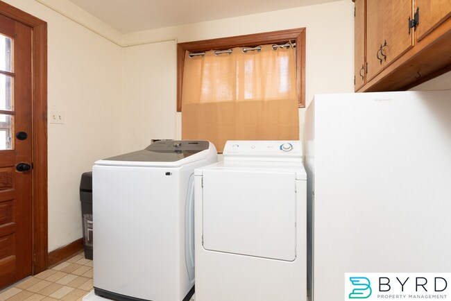 Building Photo - 2144 Skipwith Rd