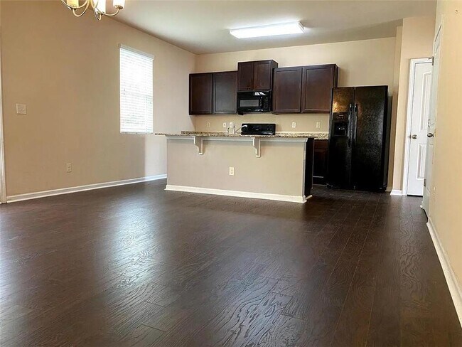 Building Photo - 3110 Boxwood Crossing