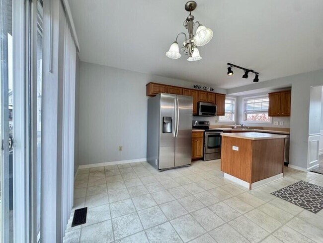 Building Photo - 11328 Sheffield Ln