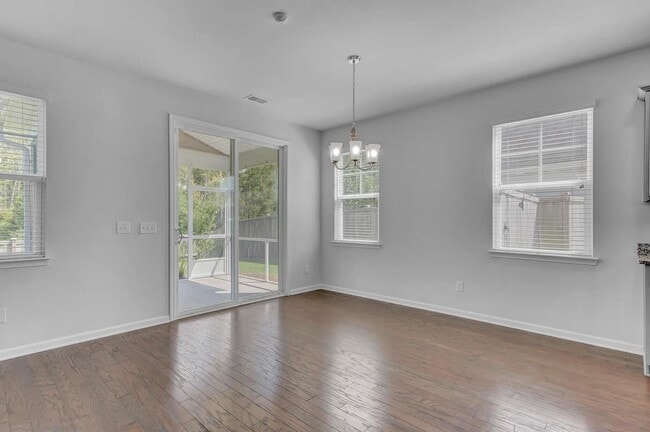 Building Photo - 129 Nolin Rd