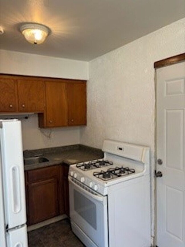 Building Photo - Kipling Dr