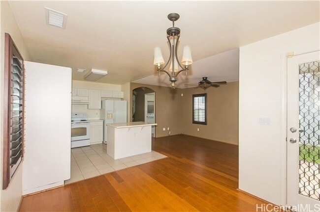 Building Photo - 91-1200 Kaiopua Street Unit