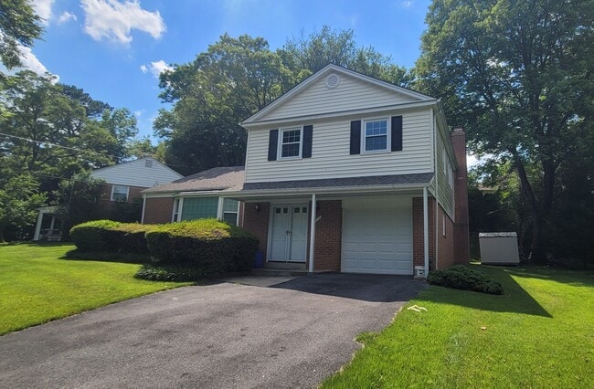 Primary Photo - 12812 Bluet Ln