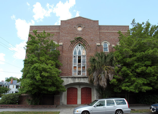 Building Photo - 70 Carolina St