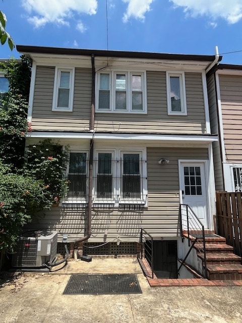 Building Photo - 1456 Ogden St NW