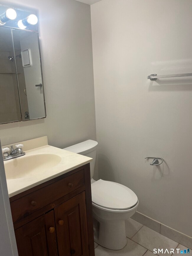 Building Photo - 43 Wallens St