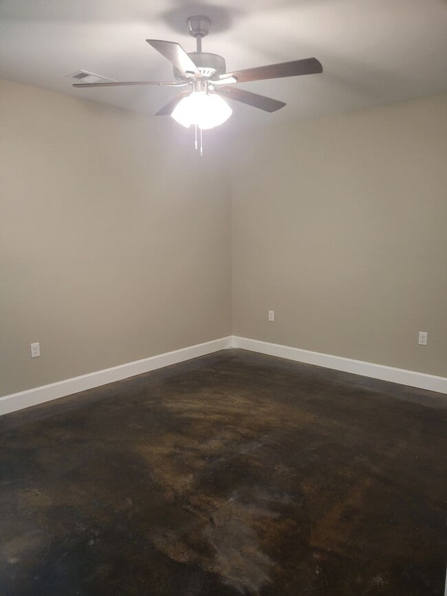 Building Photo - Brand New 3 Bedroom 2 Bathroom Home