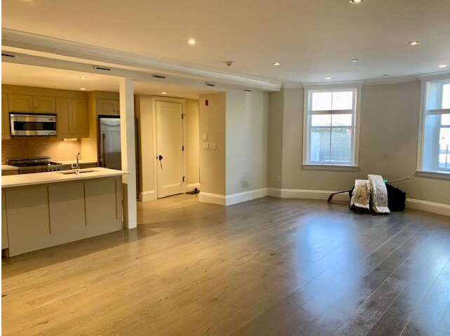 Building Photo - 407 Shawmut Ave