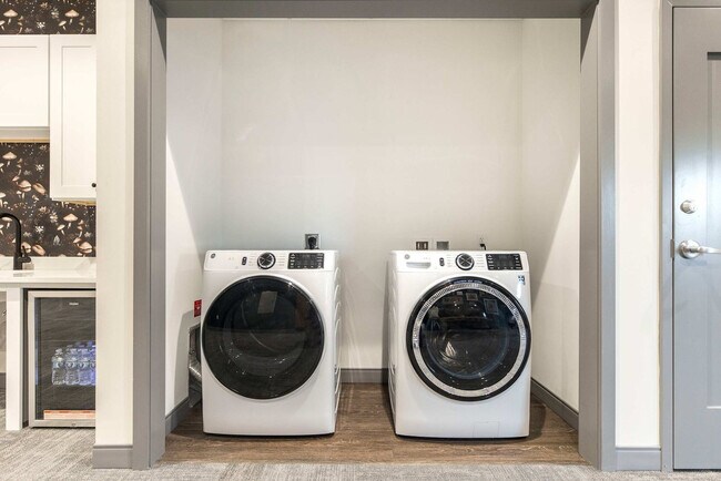 Building Photo - 520 Martin Luther King Jr Blvd