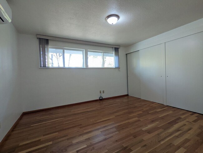 Building Photo - Great 3-Bedroom, 1.5-Bath Home In South Eugene!