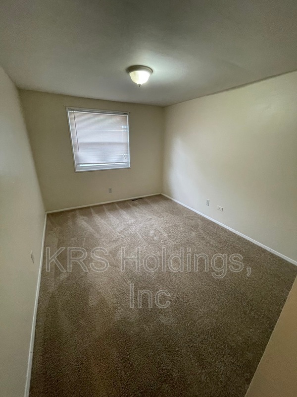 Building Photo - 6529 Pasteur Ct
