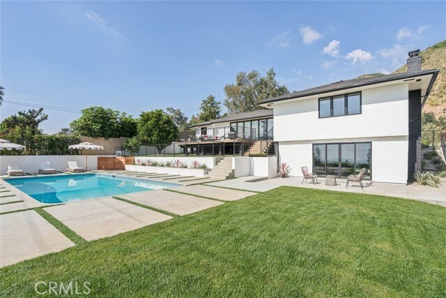 Building Photo - 1764 E Loma Alta Dr