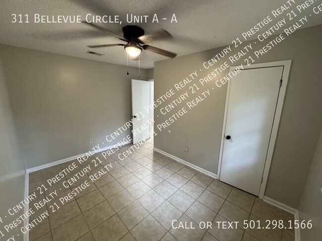 Building Photo - 311 Bellevue Cir