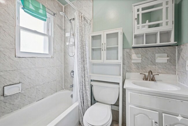 Building Photo - 1-24 Beach 27th St