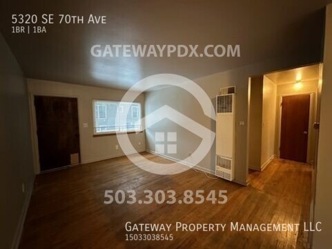 Building Photo - 5320 SE 70th Ave