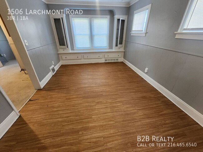 Building Photo - 1506 Larchmont Rd