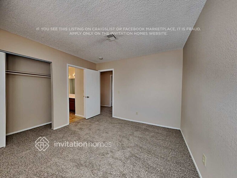 Building Photo - 113 Pomelo Ct