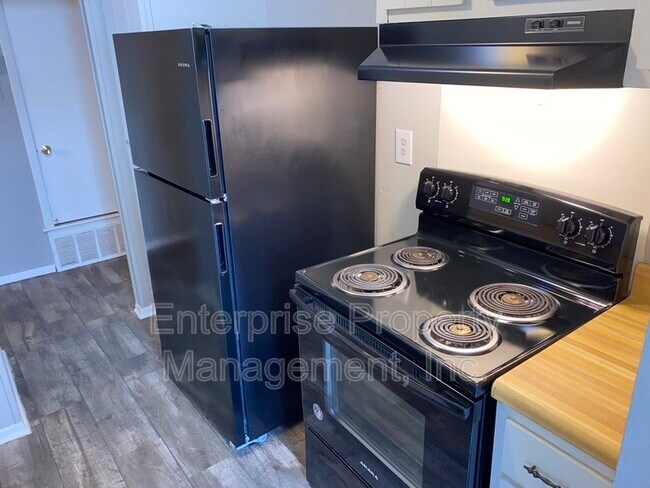 Building Photo - 2769 Sonora Dr