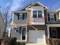 Building Photo - Great Location! 2 Story 3 Bedroom 1 Car-Ga...