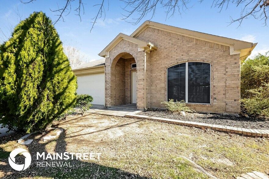 Primary Photo - 6209 Brookfall Dr