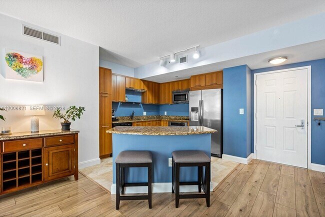 Building Photo - 510 NW 84th Ave