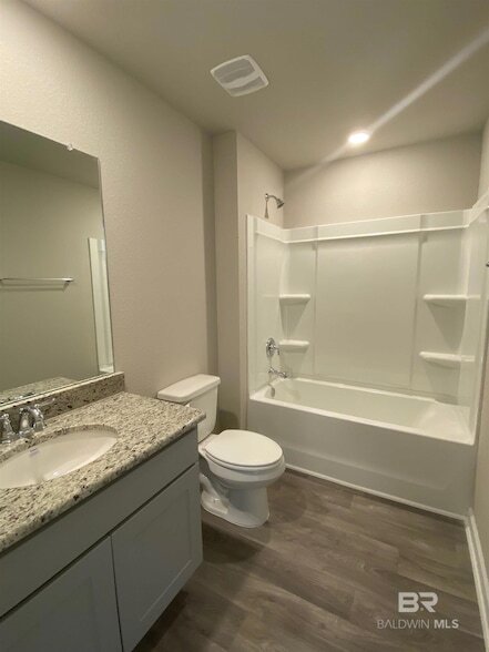 Building Photo - 270 Preston Wy