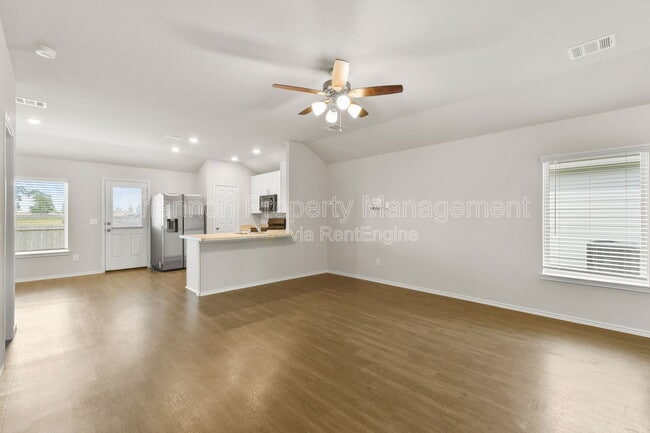 Building Photo - 363 Cumberland Forest Dr