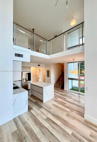 Building Photo - 90 SW 3rd St